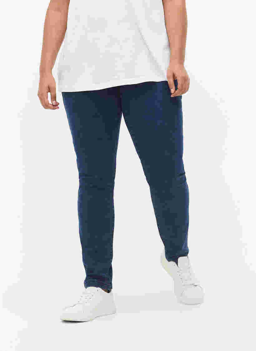 Extra slanke Sanna jeans met normale taille, Dark blue, Model image number 2