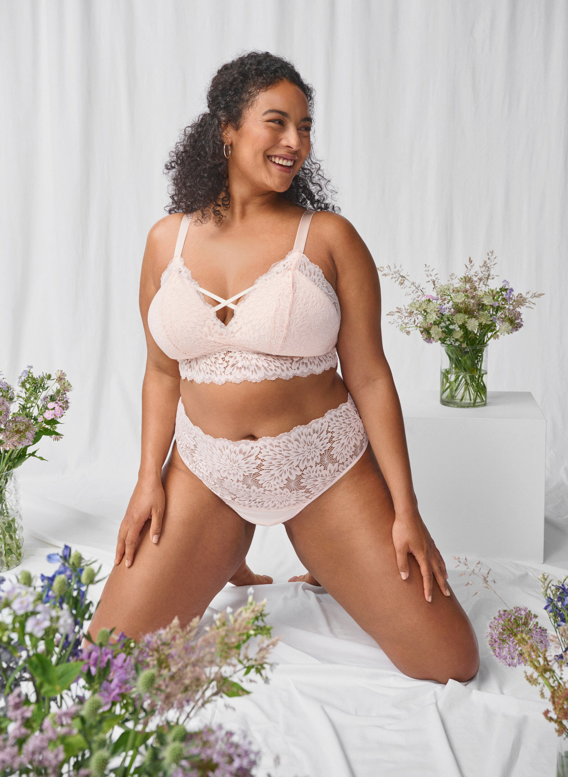 Zizzi Kanten string met hoge taille, Peach Blush, Image image number 0