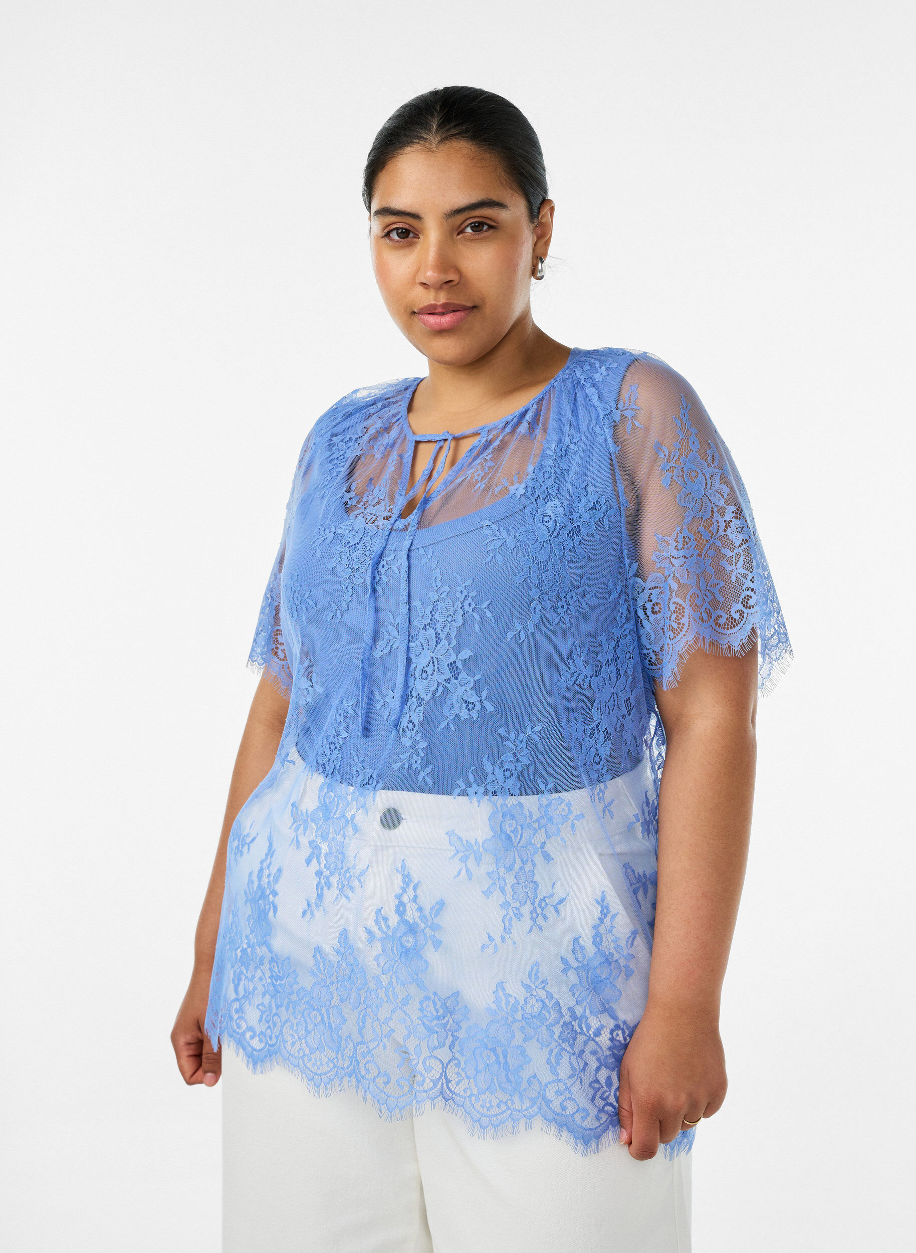 ZizziKorte mouwen kanten blouse met striksluiting, Paars, Model image number 0