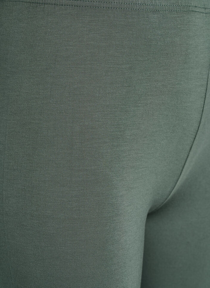 Basic 3/4 legging in viscose, Groen, Packshot image number 2