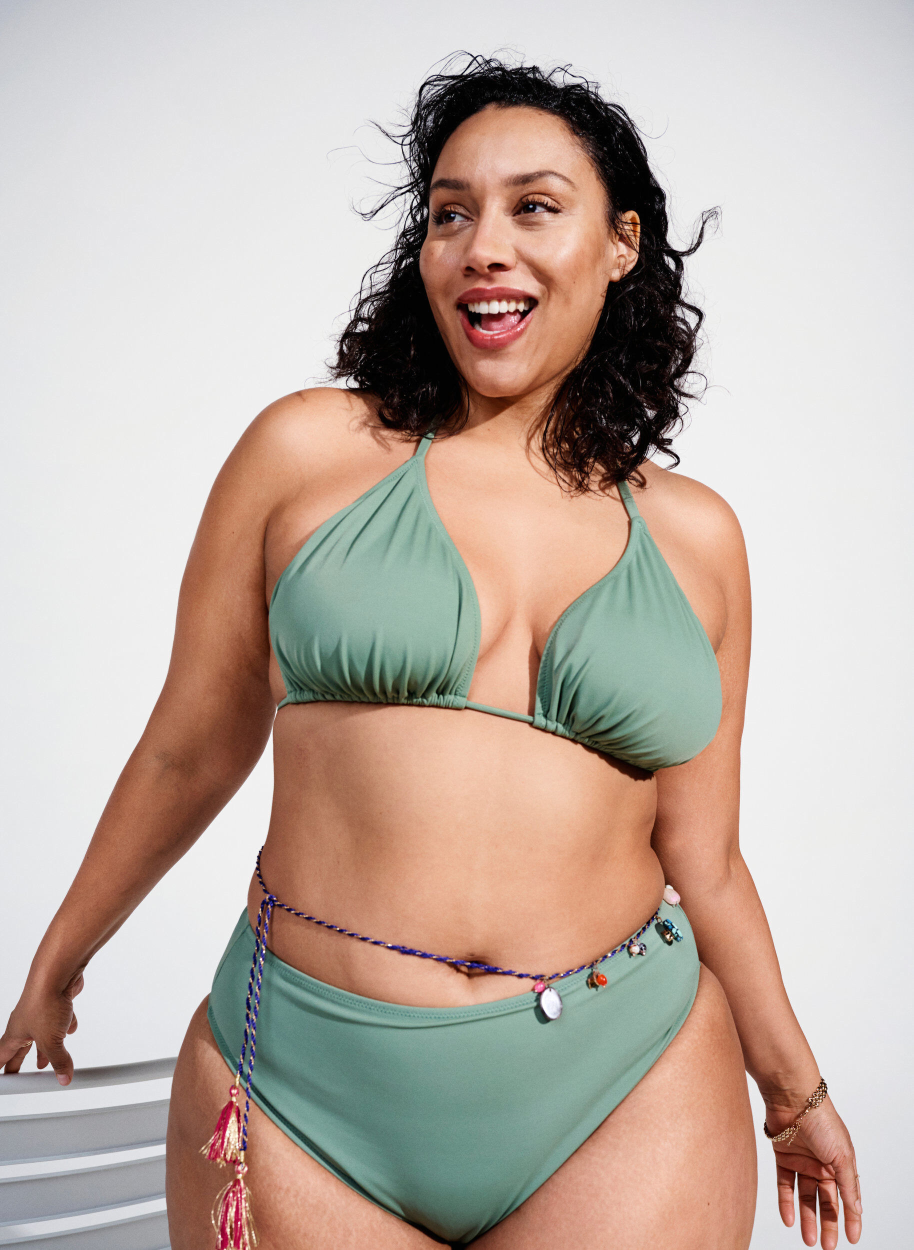 Zizzi Tai bikini broekje met normale taille, Groen, Image image number 1