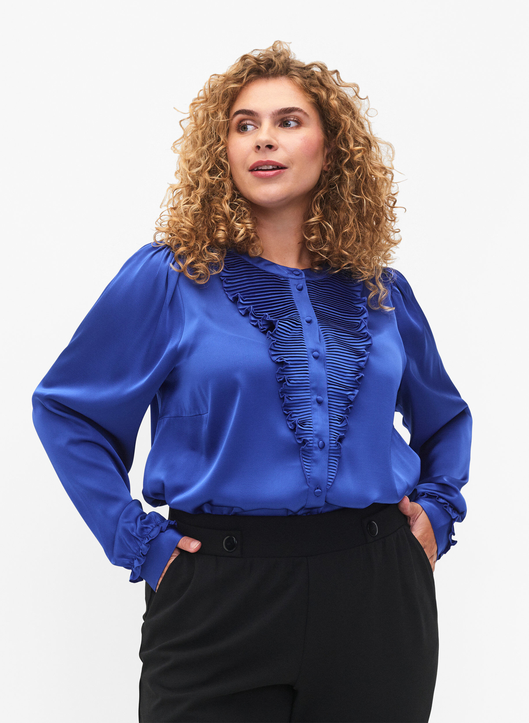 Zizzi Satijnen overhemd blouse met ruches, Deep Ultramarine, Model image number 0