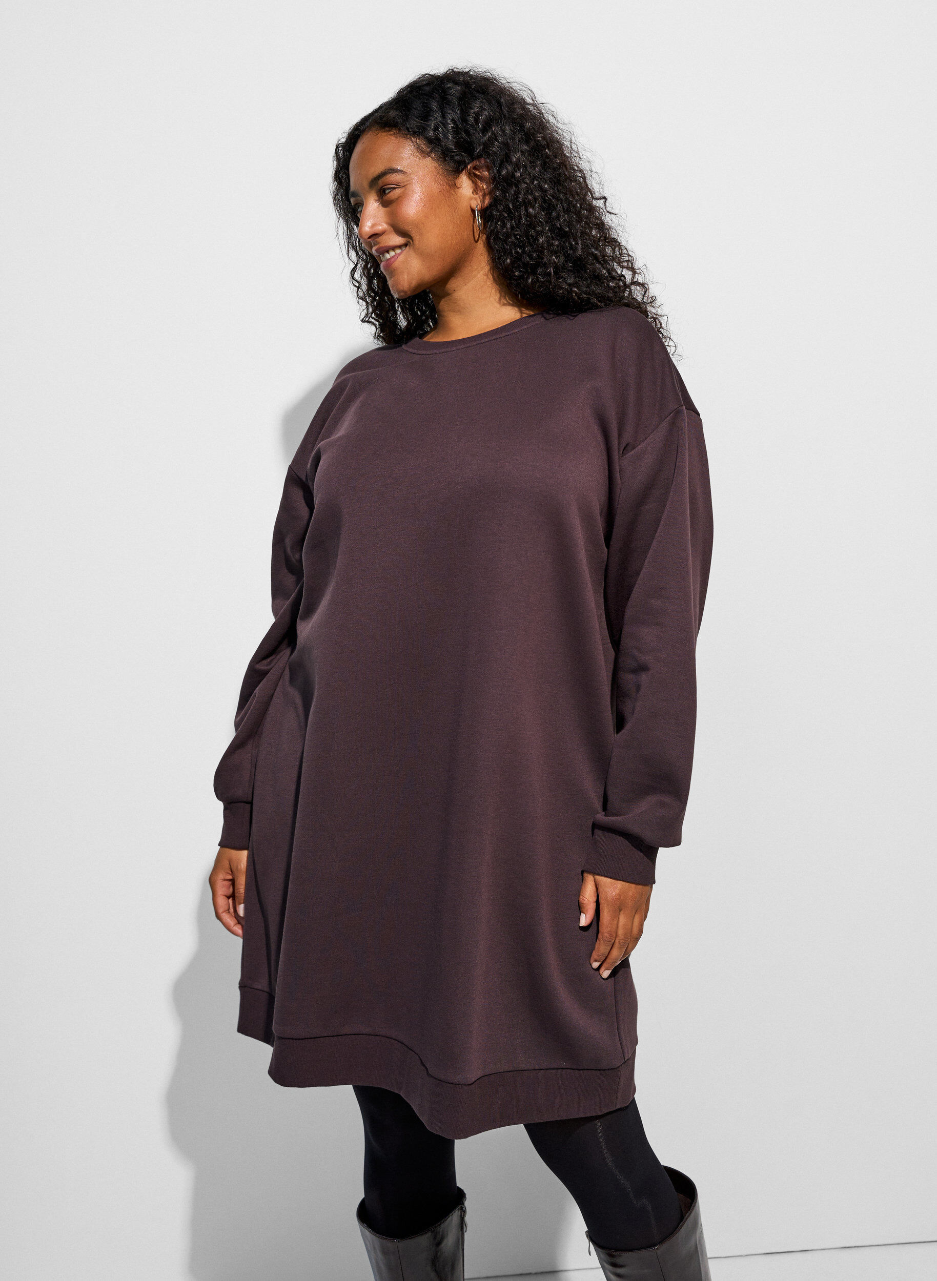 ZizziLosse sweatshirtjurk met zakken, Bruin, Model image number 4