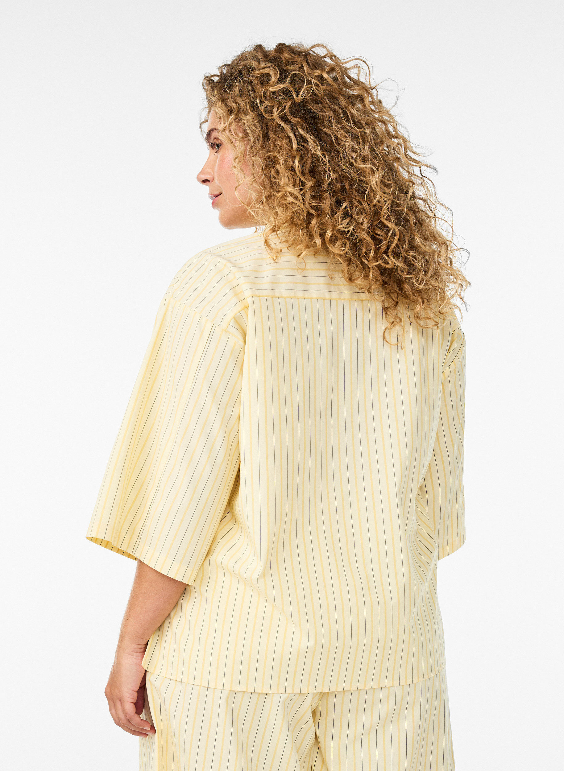 ZizziGestreepte blouse in een los pasvorm, Geel, Model image number 2
