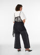 Kanten jurk met asymmetrische snit, Zwart, Model image number 2
