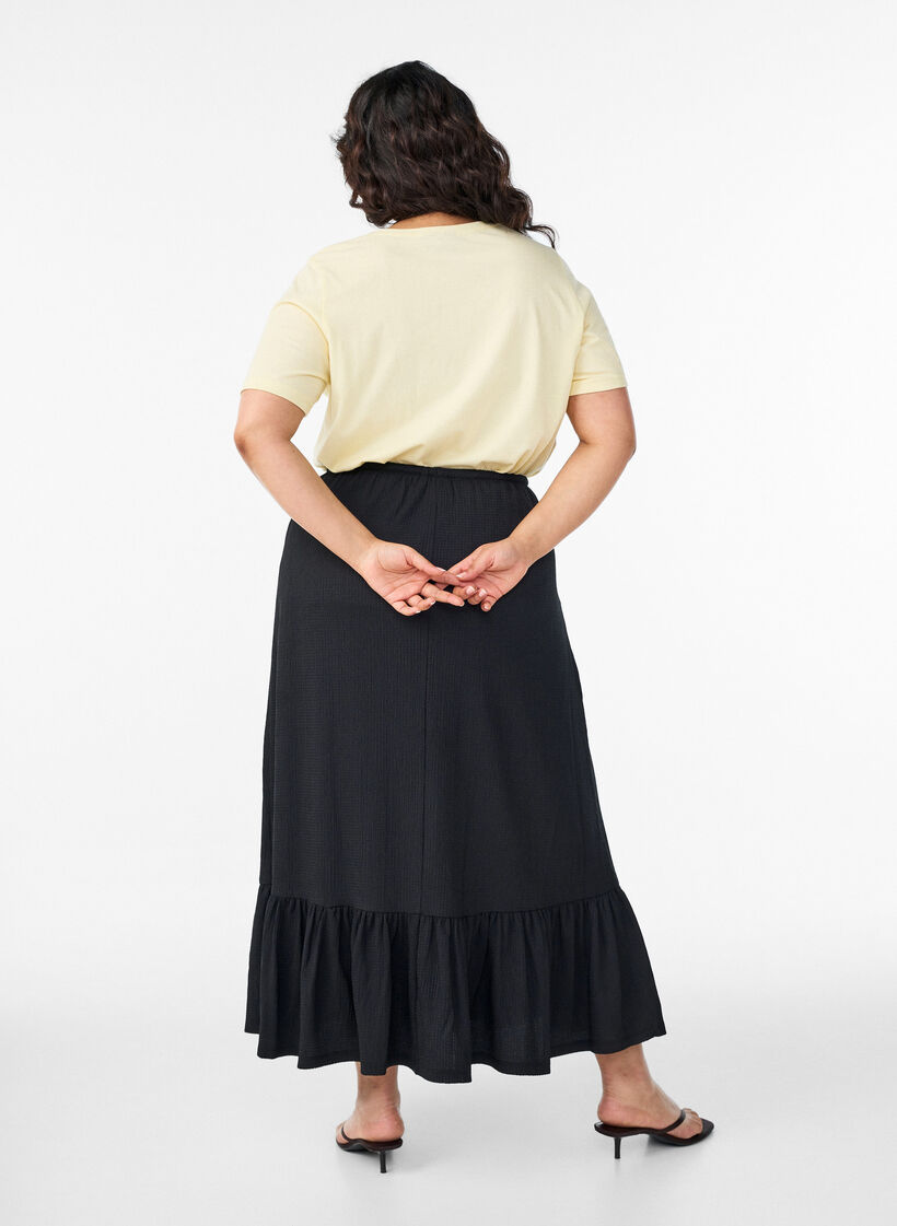 Lange rok met strikceintuur en rucheszoom, Zwart, Model image number 1