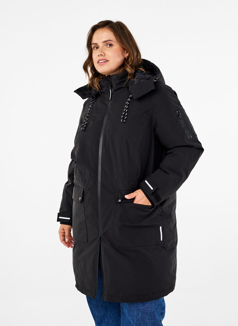 Praktische winterjas met capuchon en zakken, Zwart, Model image number 0