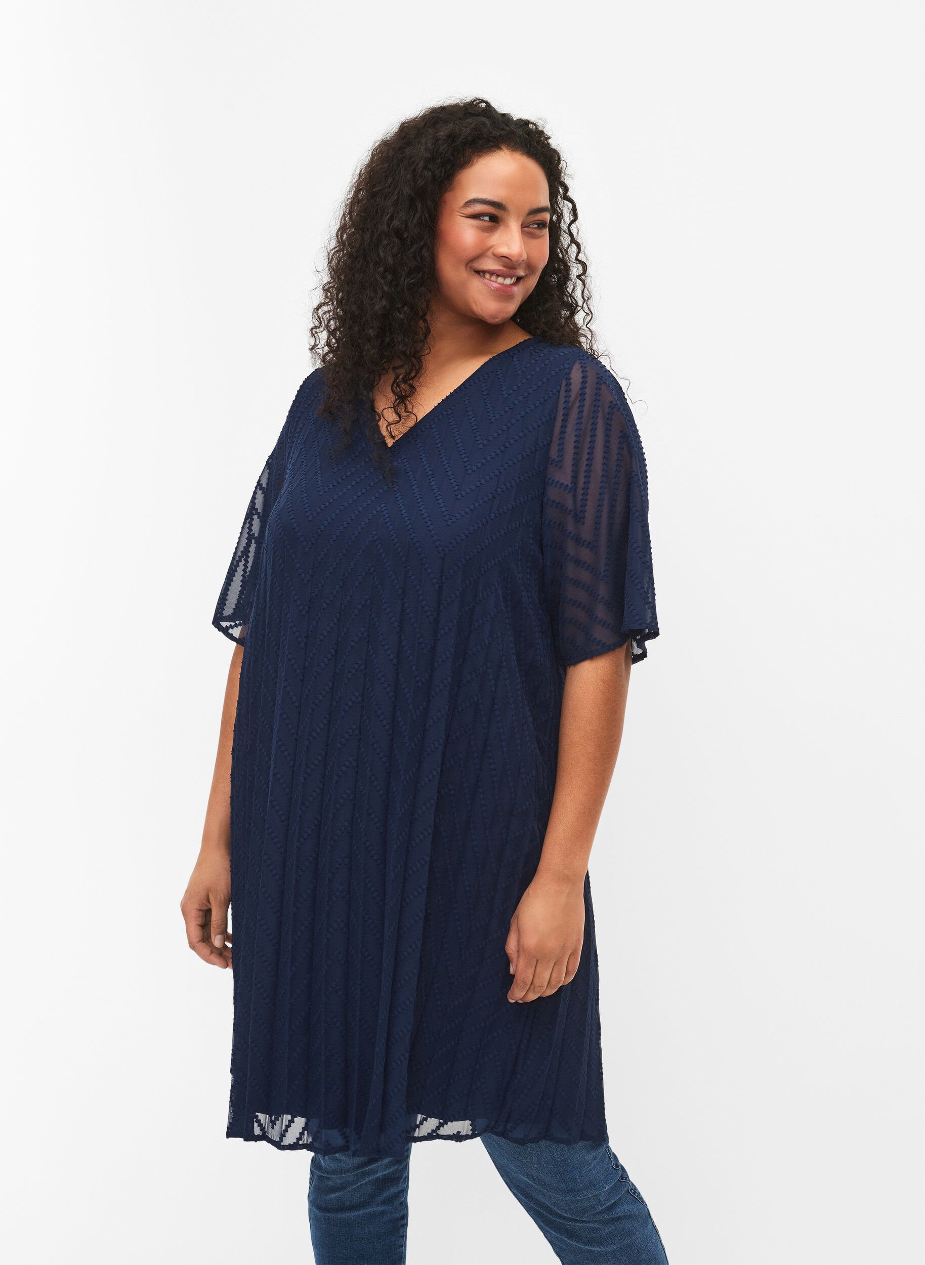 Zizzi Jurk met korte mouwen en structuur, Navy Blazer, Model image number 0