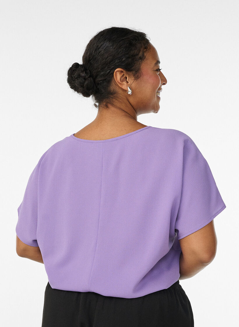 Blouse met korte mouwen en een ronde halslijn, Paars, Model image number 2