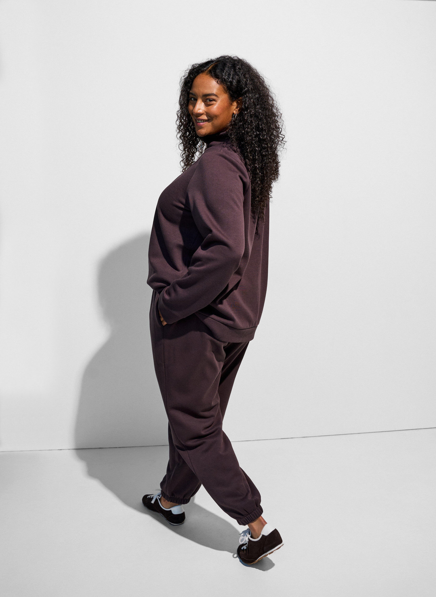 ZizziSweatpants met hoge taille en trekkoord, Bruin, Model image number 2