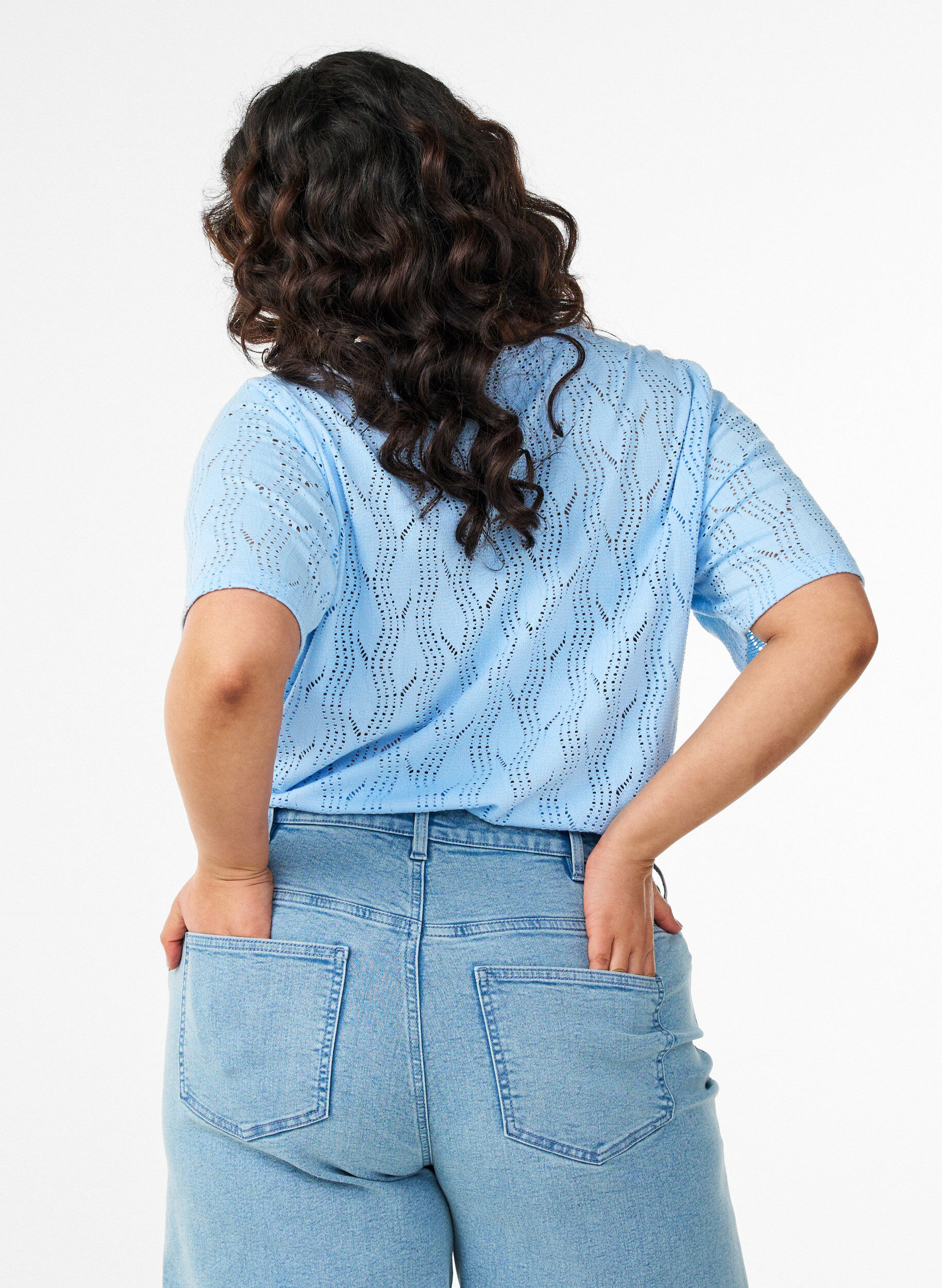 Zizzi Jersey T-shirt met oogjespatroon, Blauw, Model image number 2