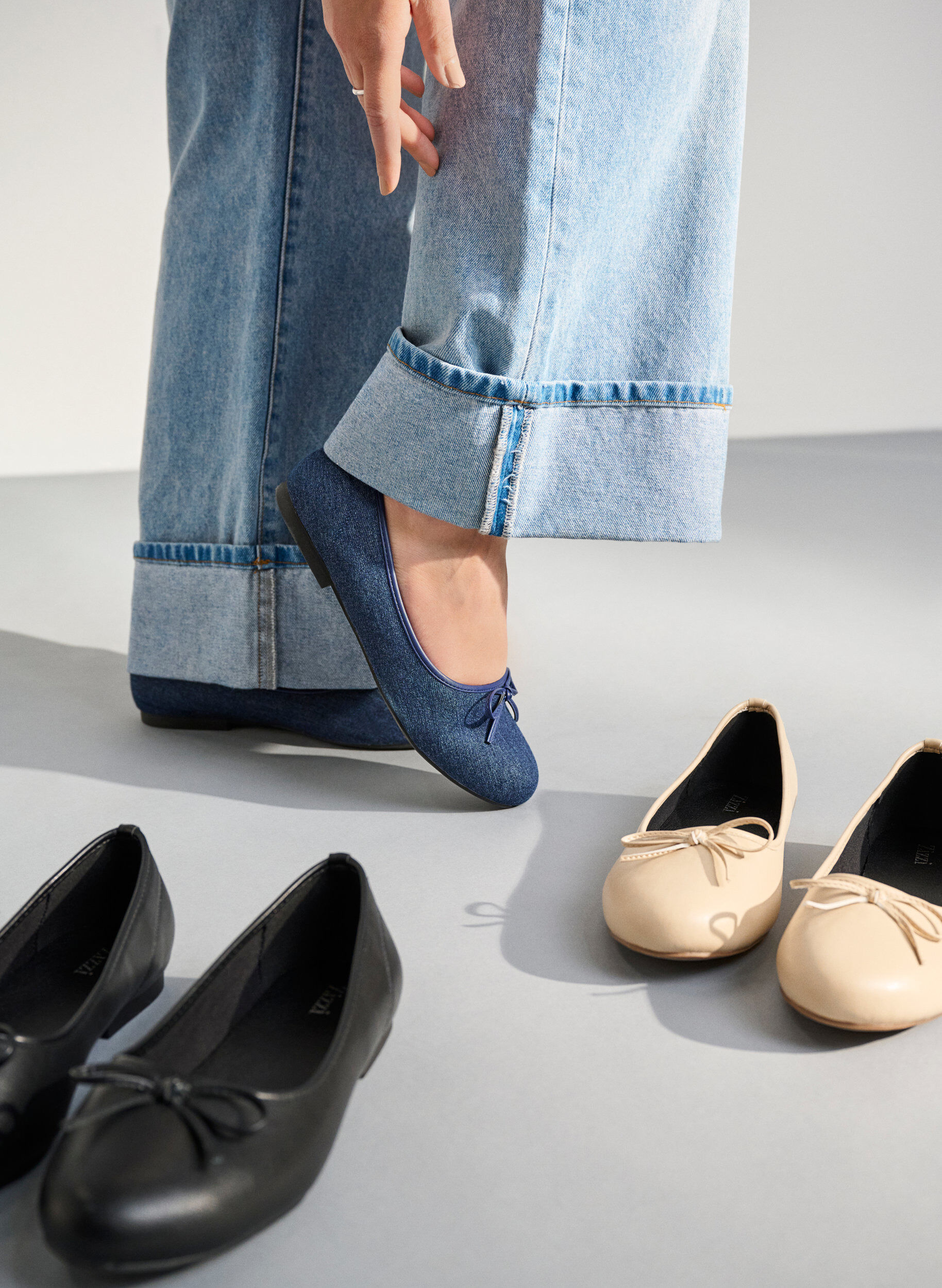 Zizzi Wide fit - Ballerina met strikje, Beige, Image image number 0