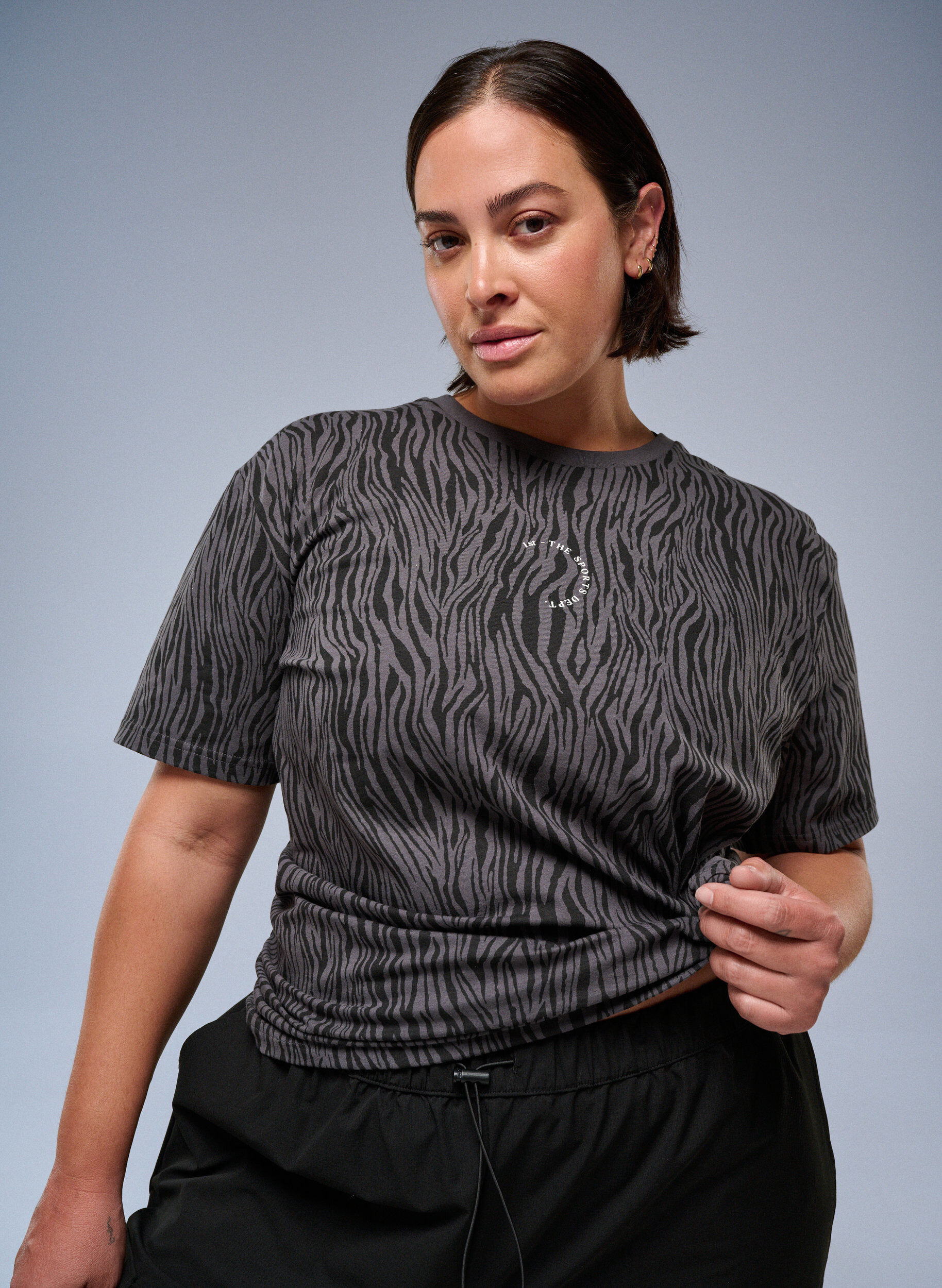 Zizzi Zebra print sport-T-shirt van biologisch katoen, Grijs, Image image number 0