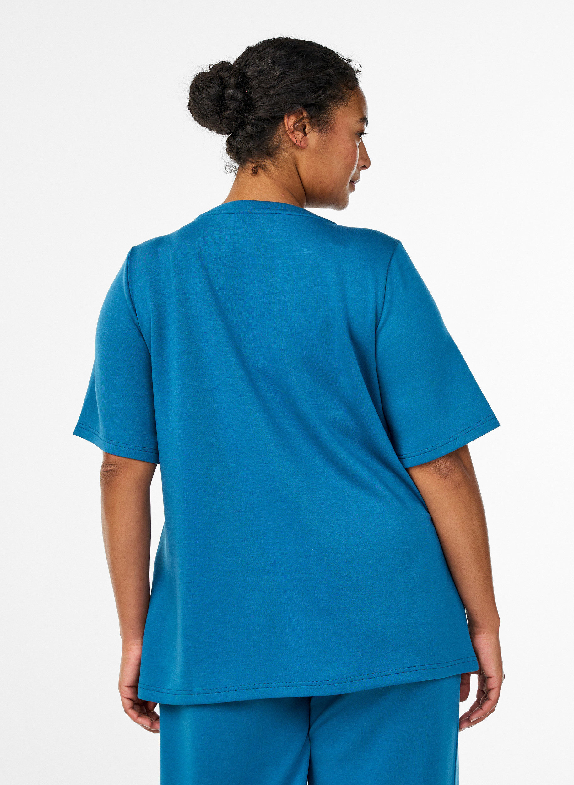 Zizzi T-shirt in modalmix, Blauw, Model image number 2