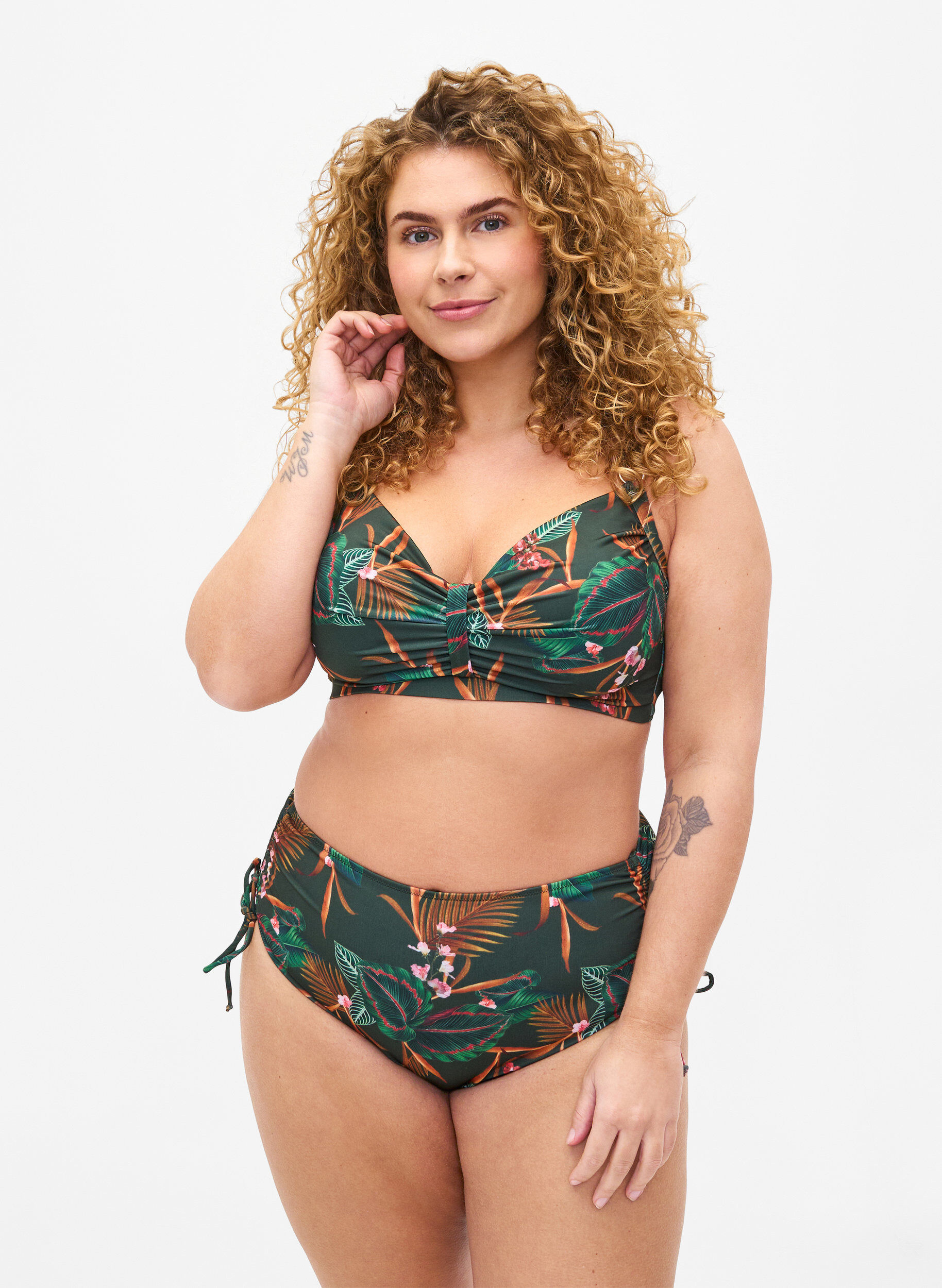 Zizzi Druk bikini bodems met een hoge taille, Boheme Palm Aop , Model image number 0