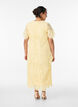 Halflange kanten jurk met geschulpte randen, Geel, Model image number 1