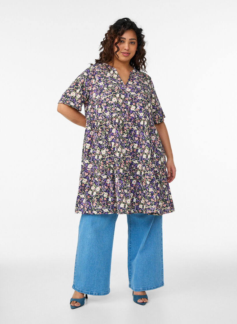 Jurk met korte mouwen, A-lijn en snijlijnen, Paars, Model image number 1