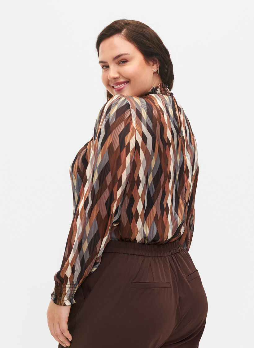 Bedrukte blouse met smock, Earthy Zig Zag, Model image number 1