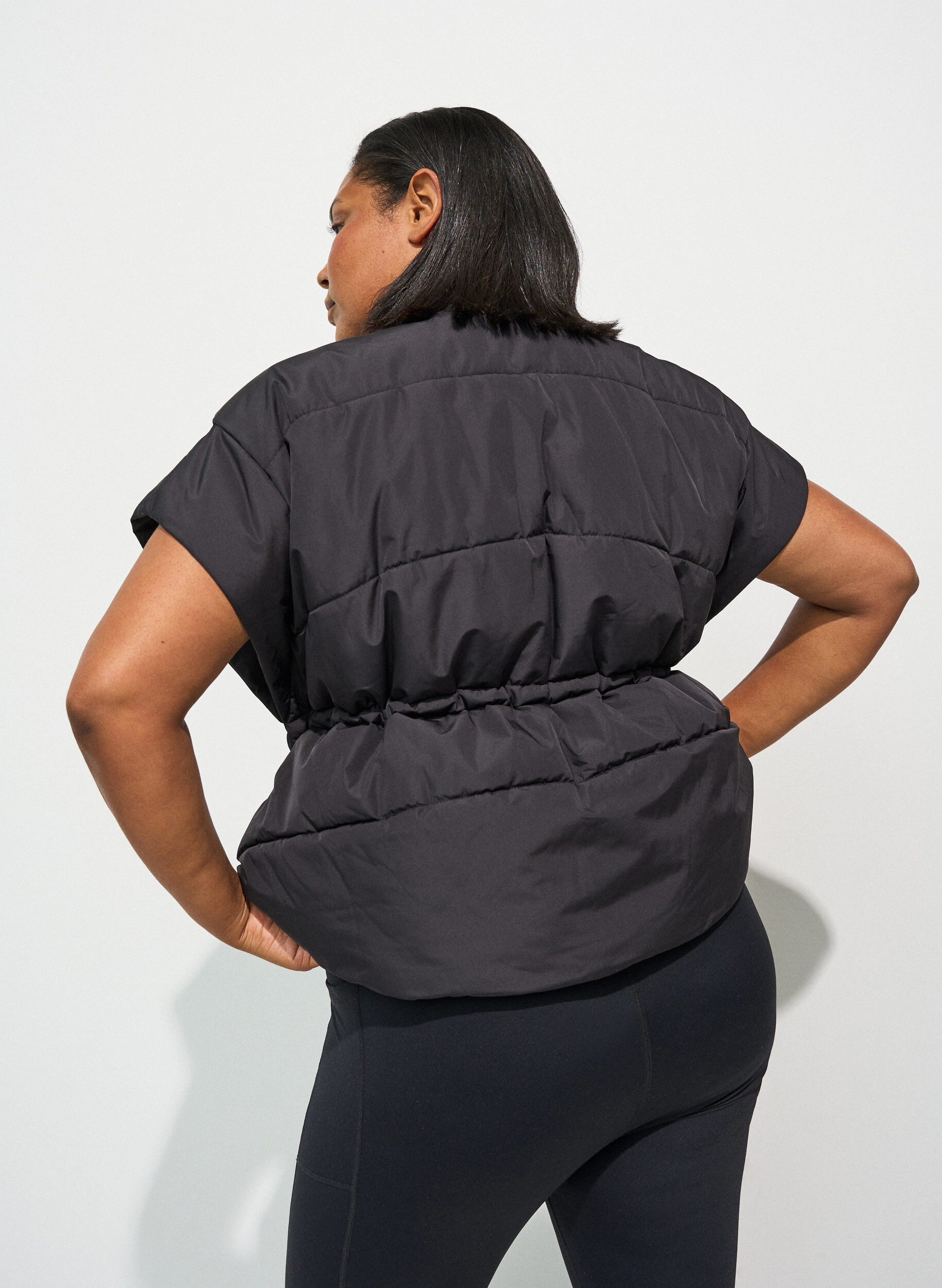 ZizziPuffer gilet met verstelbare taille, Zwart, Model image number 2