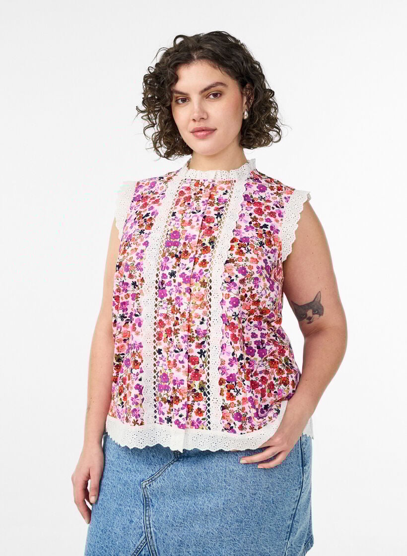 Mouwloze katoenen blouse met bloemenprint en broderie anglaise, Roze, Model image number 0