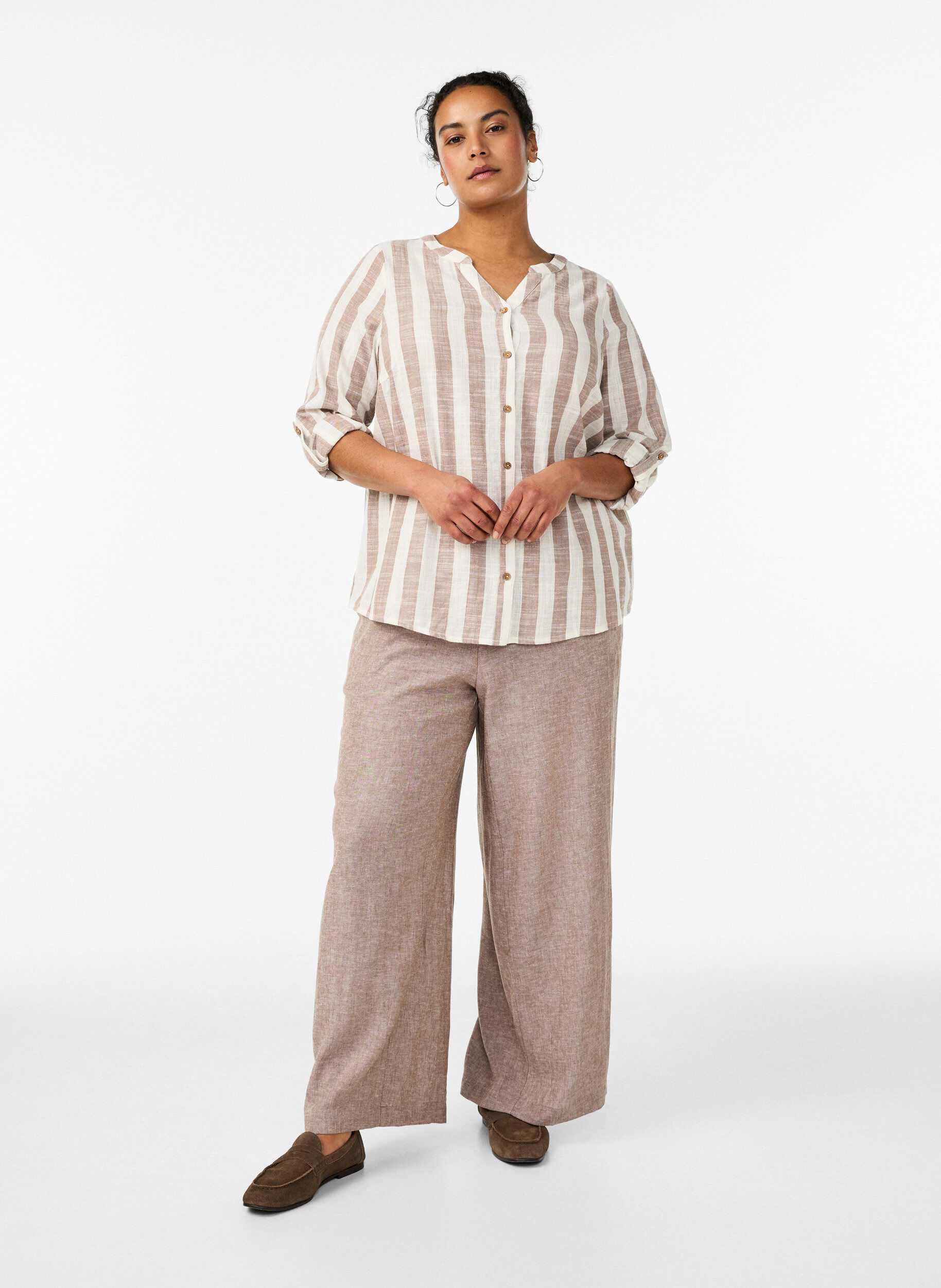 ZizziKatoenen blouse met V-hals, Beige, Model image number 1