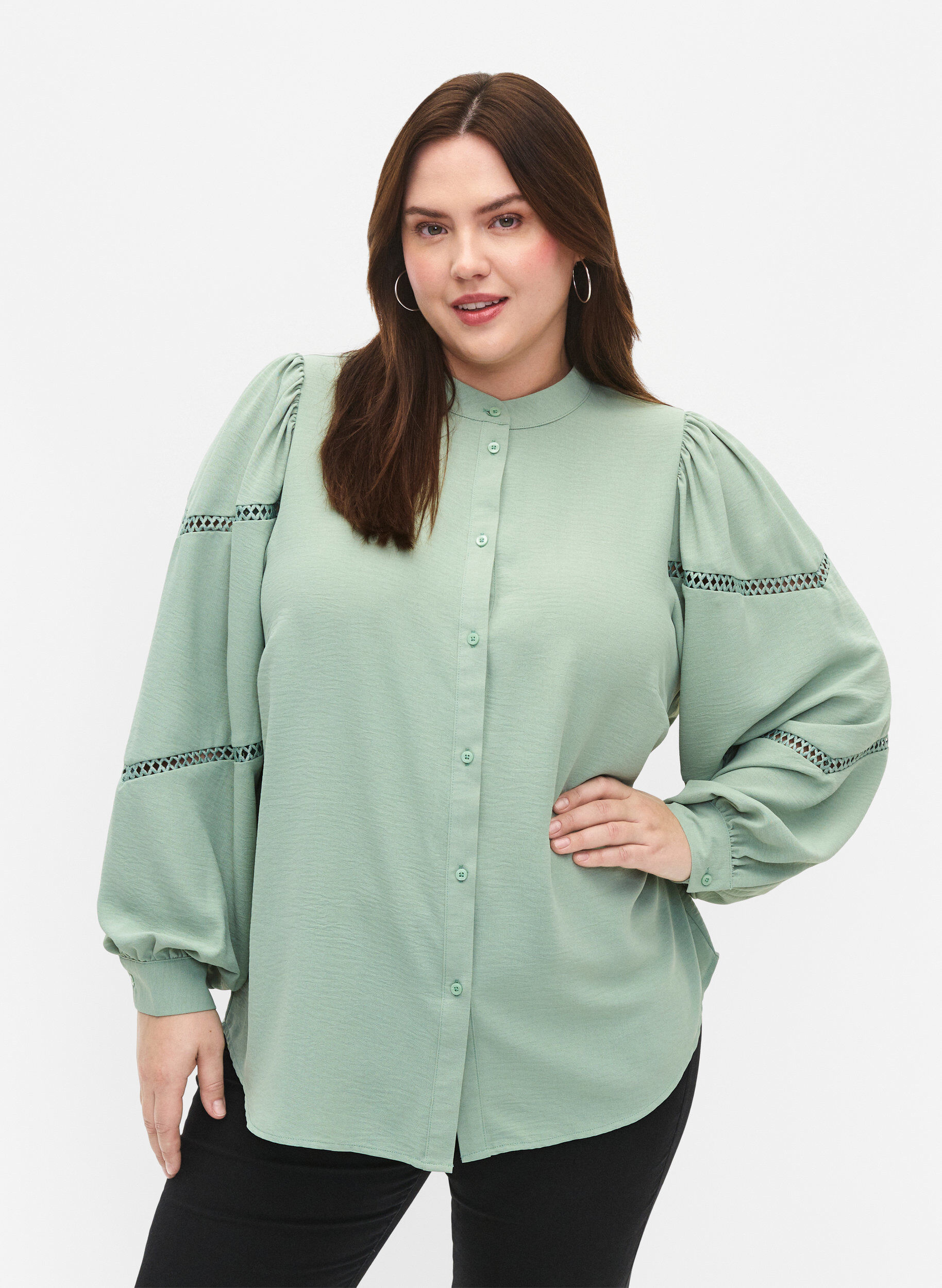 Zizzi Overhemdblouse met gehaakte details, Green Bay, Model image number 0
