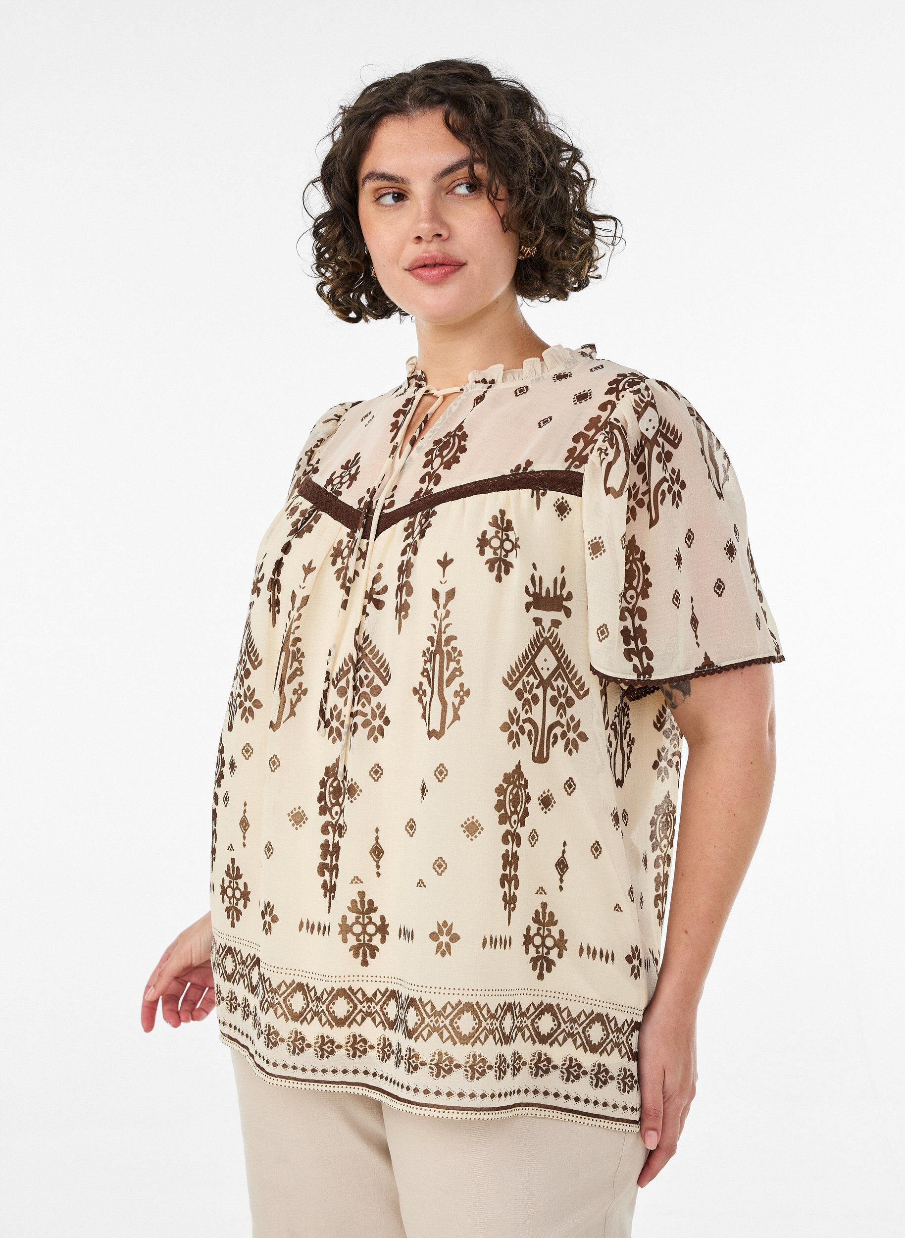 Blouse met patroon en gehaakte afwerking, Beige, Model