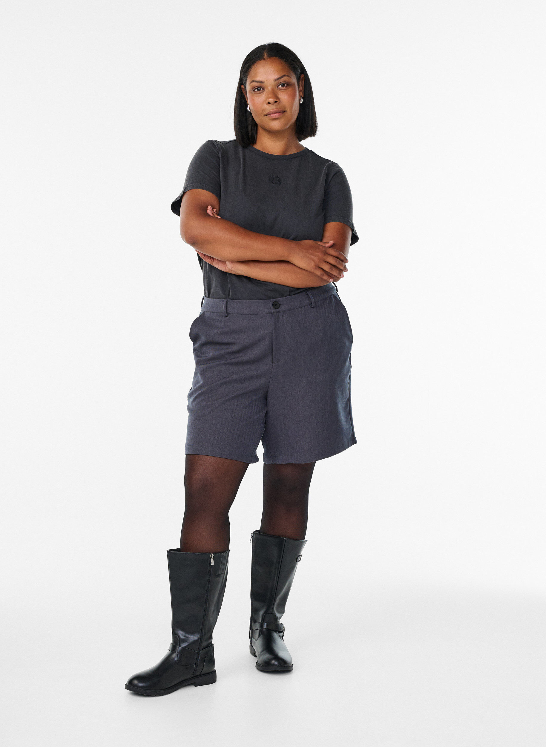 Zizzi Op maat gemaakte bermudashorts met zakken, Grijs, Model image number 1