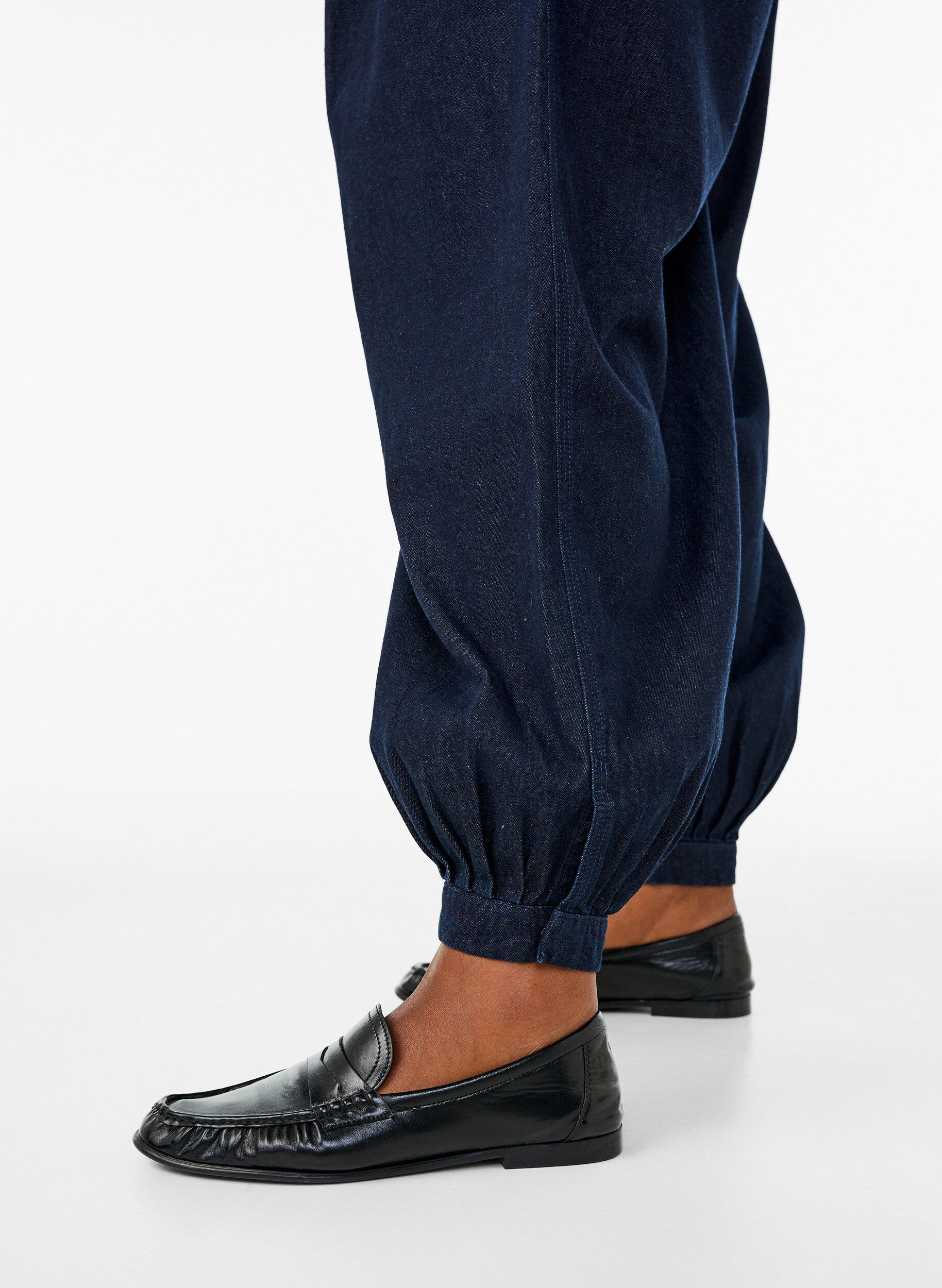 ZizziHigh waist ballonjeans, Blauw, Model image number 2