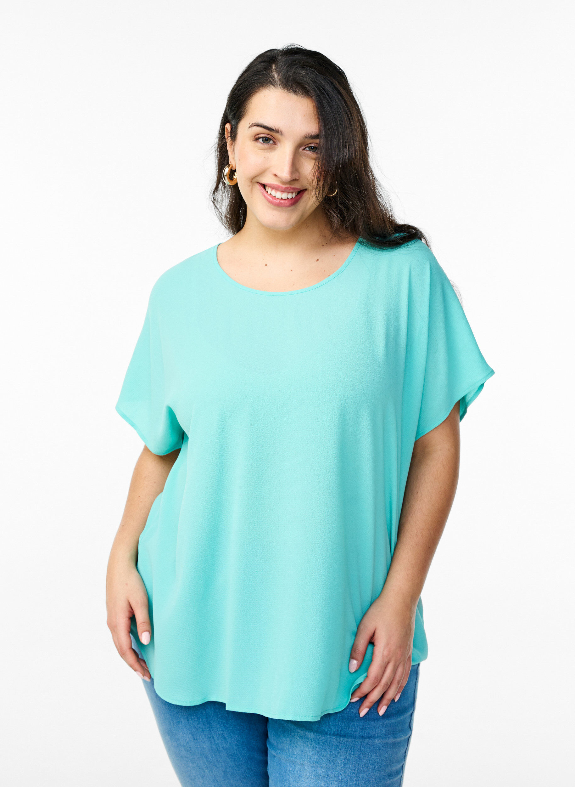 Blouse met korte mouwen en een ronde halslijn, Blauw, Model