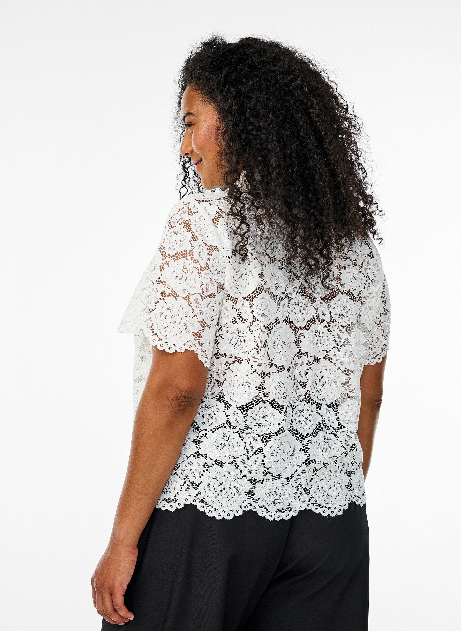Zizzi Kanten shirt blouse met parelknopen, Vanille, Model image number 2