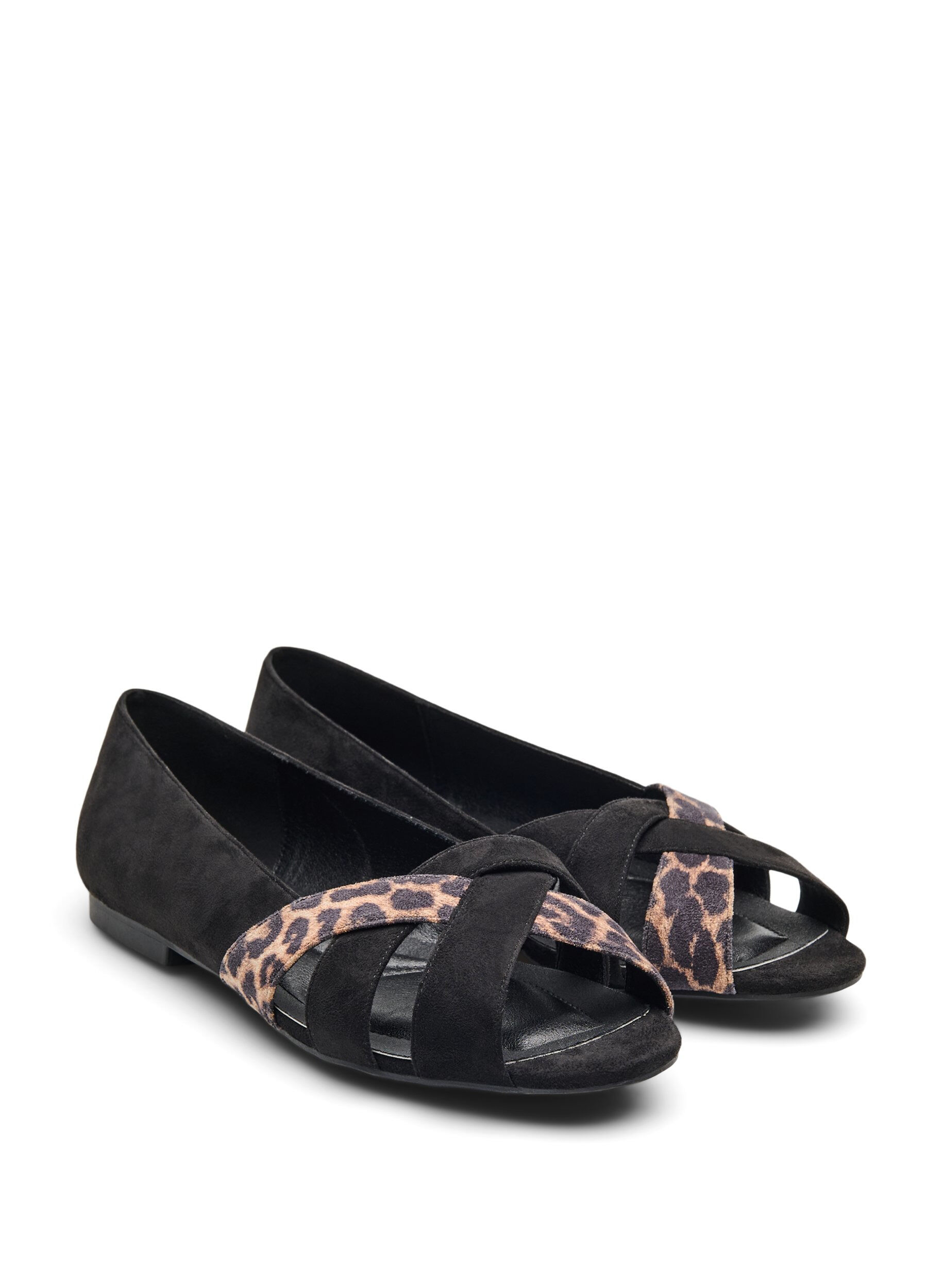 Zizzi Wide fit - Puntige ballerina flats, Zwart, Packshot image number 1
