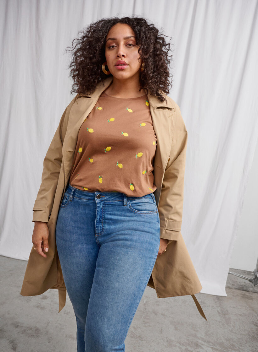 T-shirt van biologisch katoen met citroenen, Coca M. Lemon Emb., Image image number 0