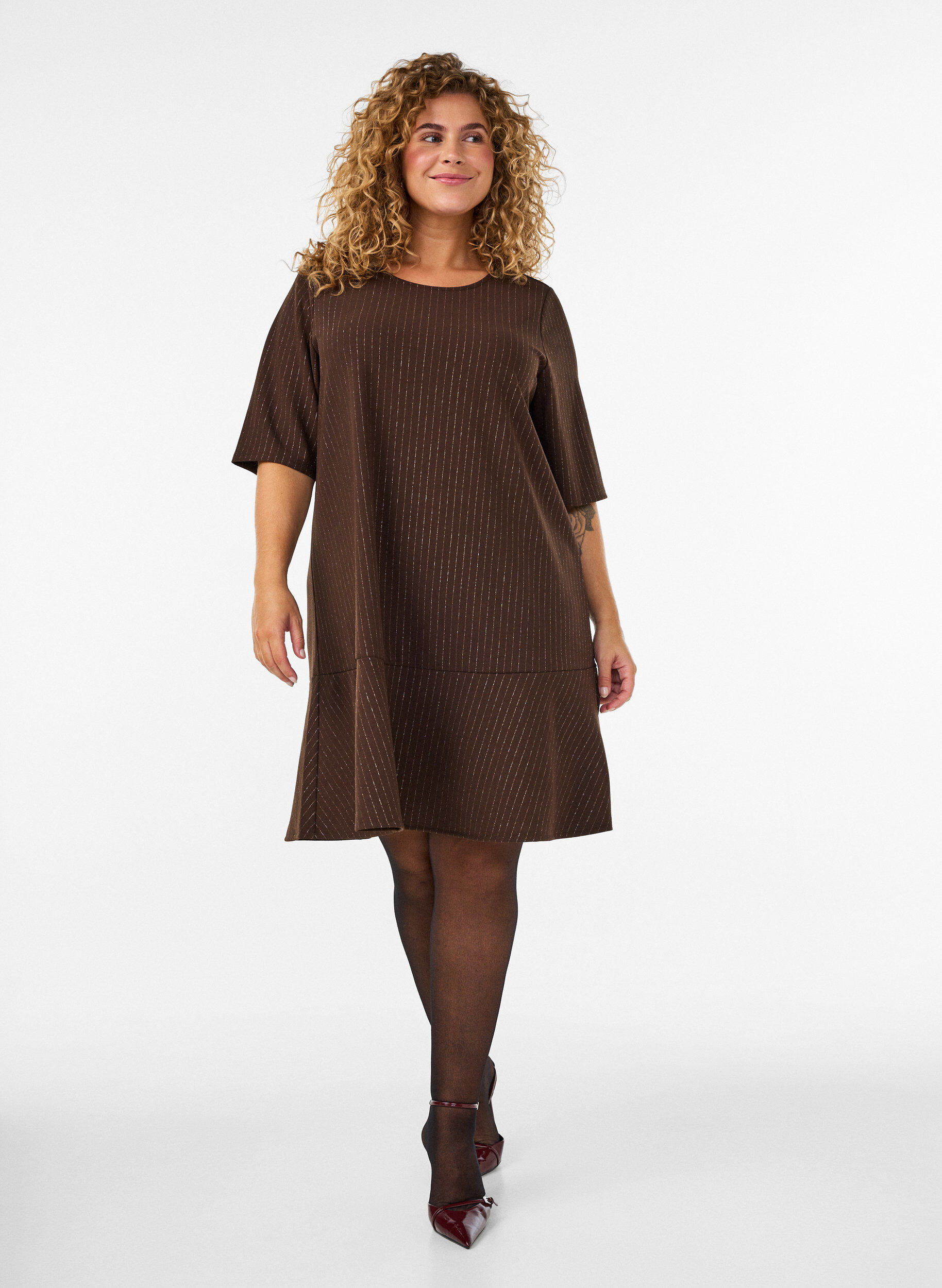 ZizziKorte A-lijnjurk met glitterstrepen, Bruin, Model image number 1