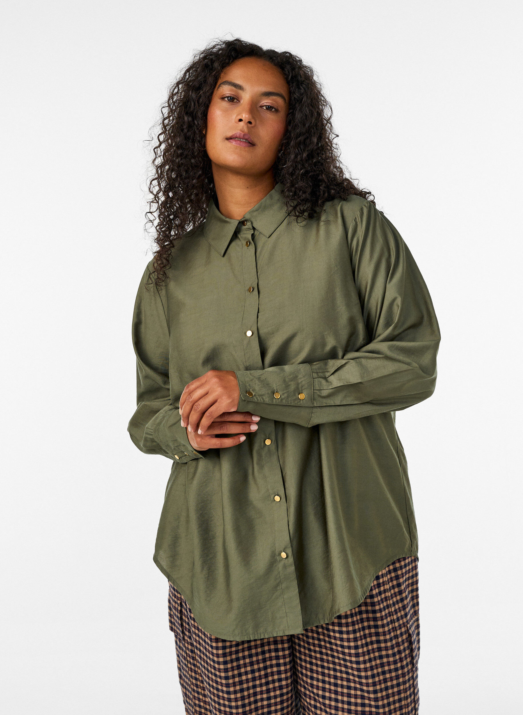 ZizziViscose shirt met gouden knopen, Groen, Model image number 0