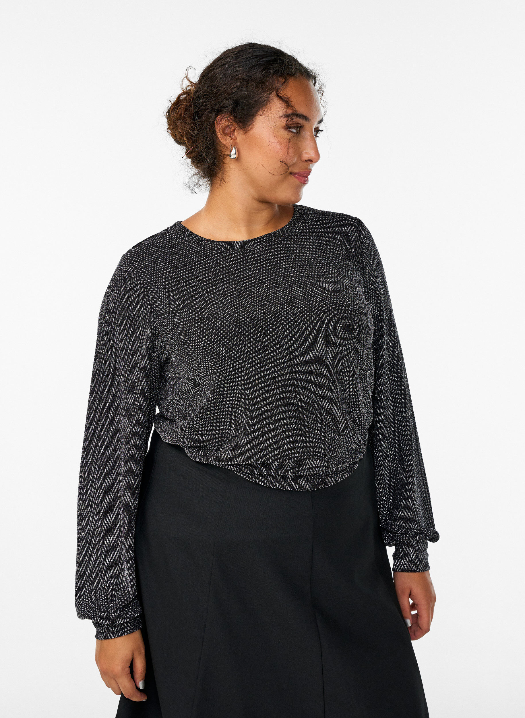ZizziBlouse met visgraatpatroon en glinsterend garen, Zwart, Model image number 0