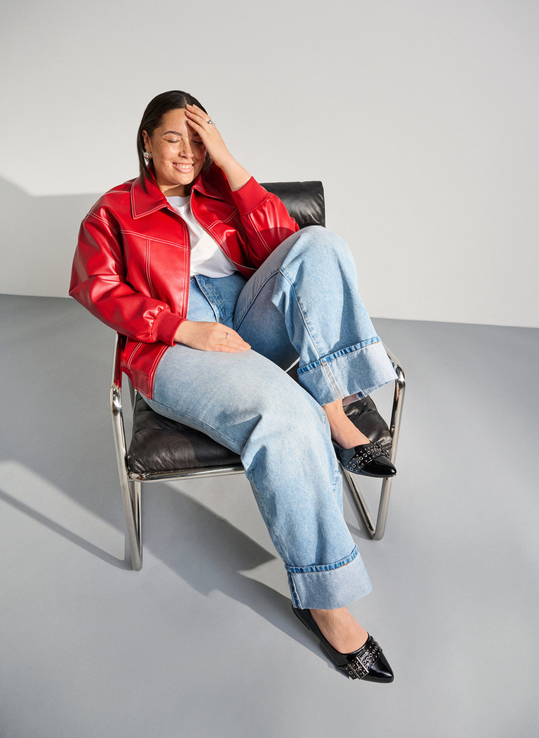 Zizzi Wide fit - Ballerina met bandje en studs, Zwart, Image image number 0