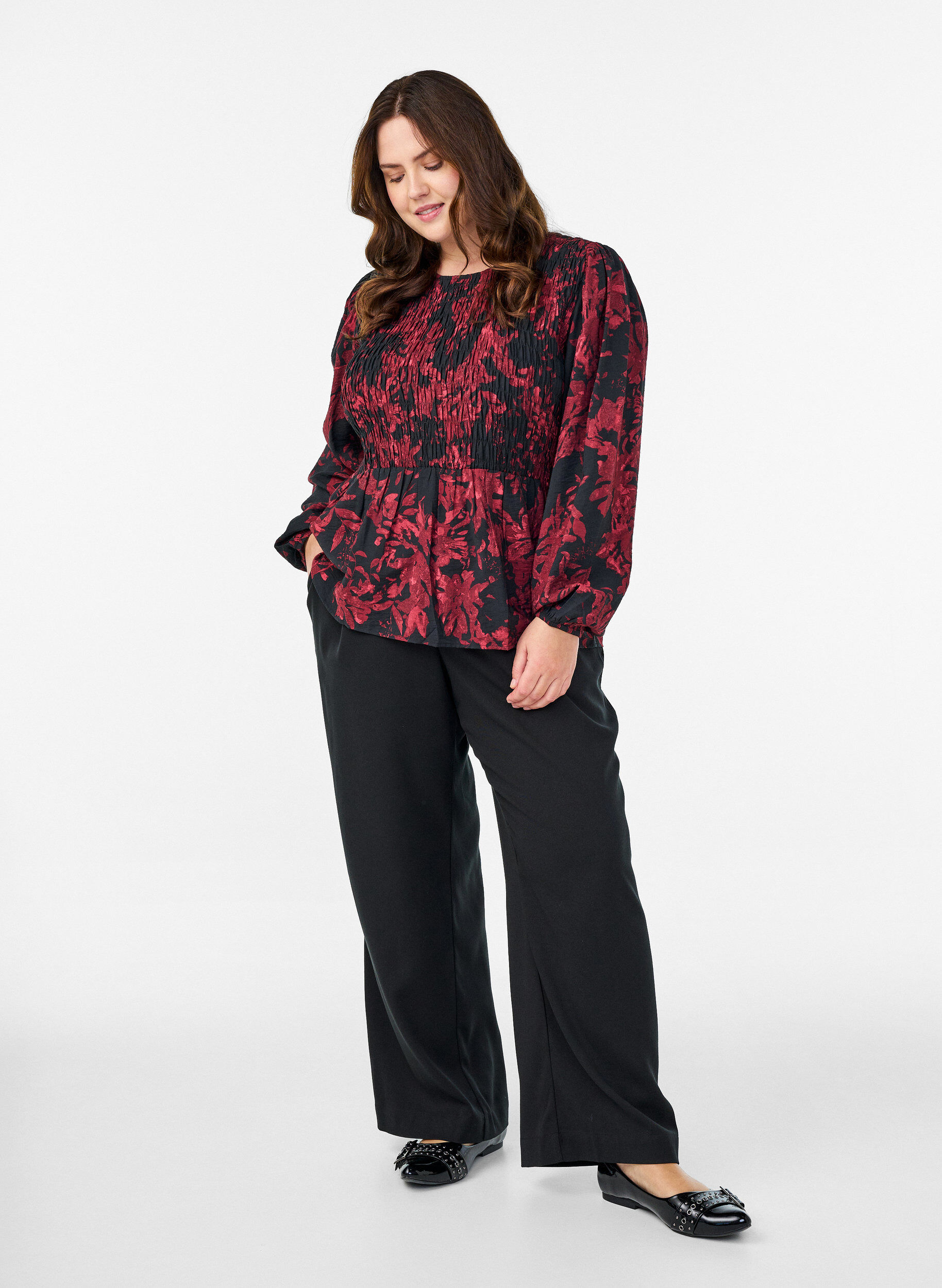 ZizziBlouse met smock en lange mouwen, Zwart, Model image number 1