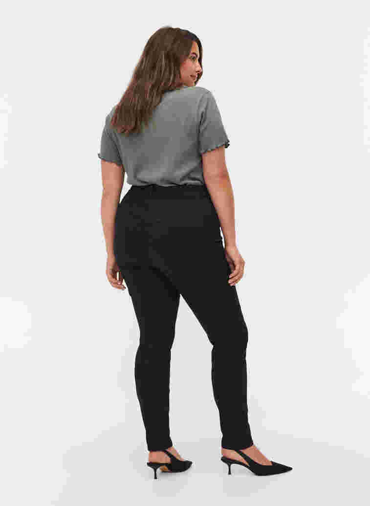 Bea jeans met super hoge taille, Black, Model image number 1