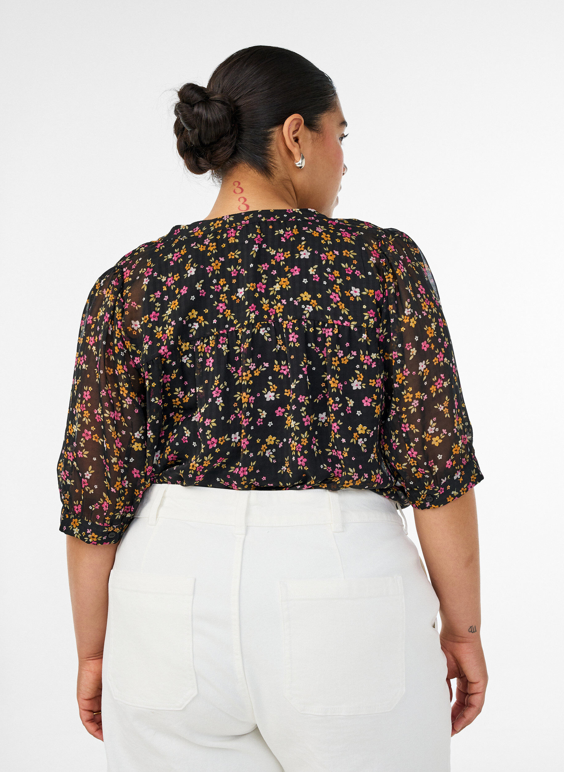 ZizziBlouse met bloemenprint en V-hals, Zwart, Model image number 2