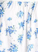 Bloemenblouse met een vierkante halslijn en ajourborduursel, Wit, Packshot image number 2