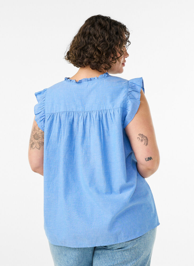Katoenen blouse zonder mouwen met rucheranden, Blauw, Model image number 2