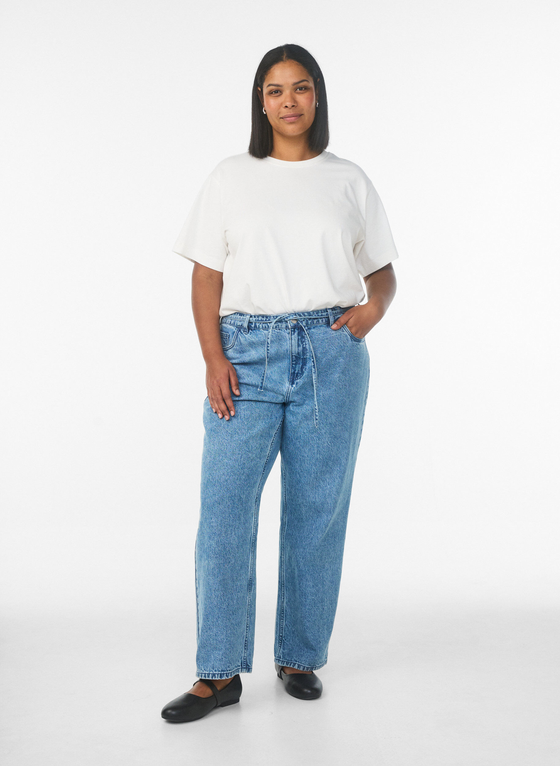 Straight-fit jeans met een strikceintuur, Blauw, Model