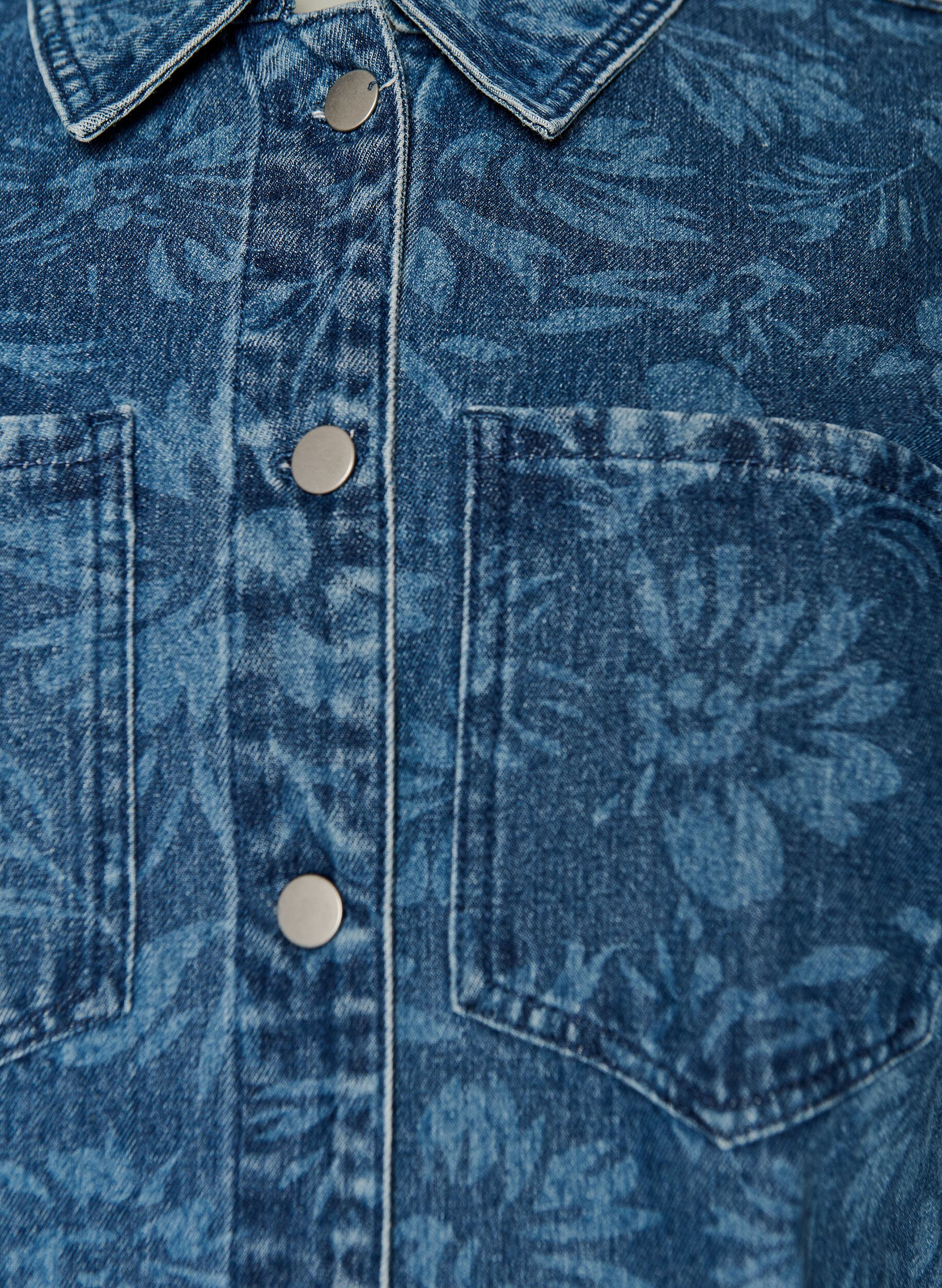 Zizzi Denimjurk met bloemenprint en borstzakken, Blauw, Packshot image number 2