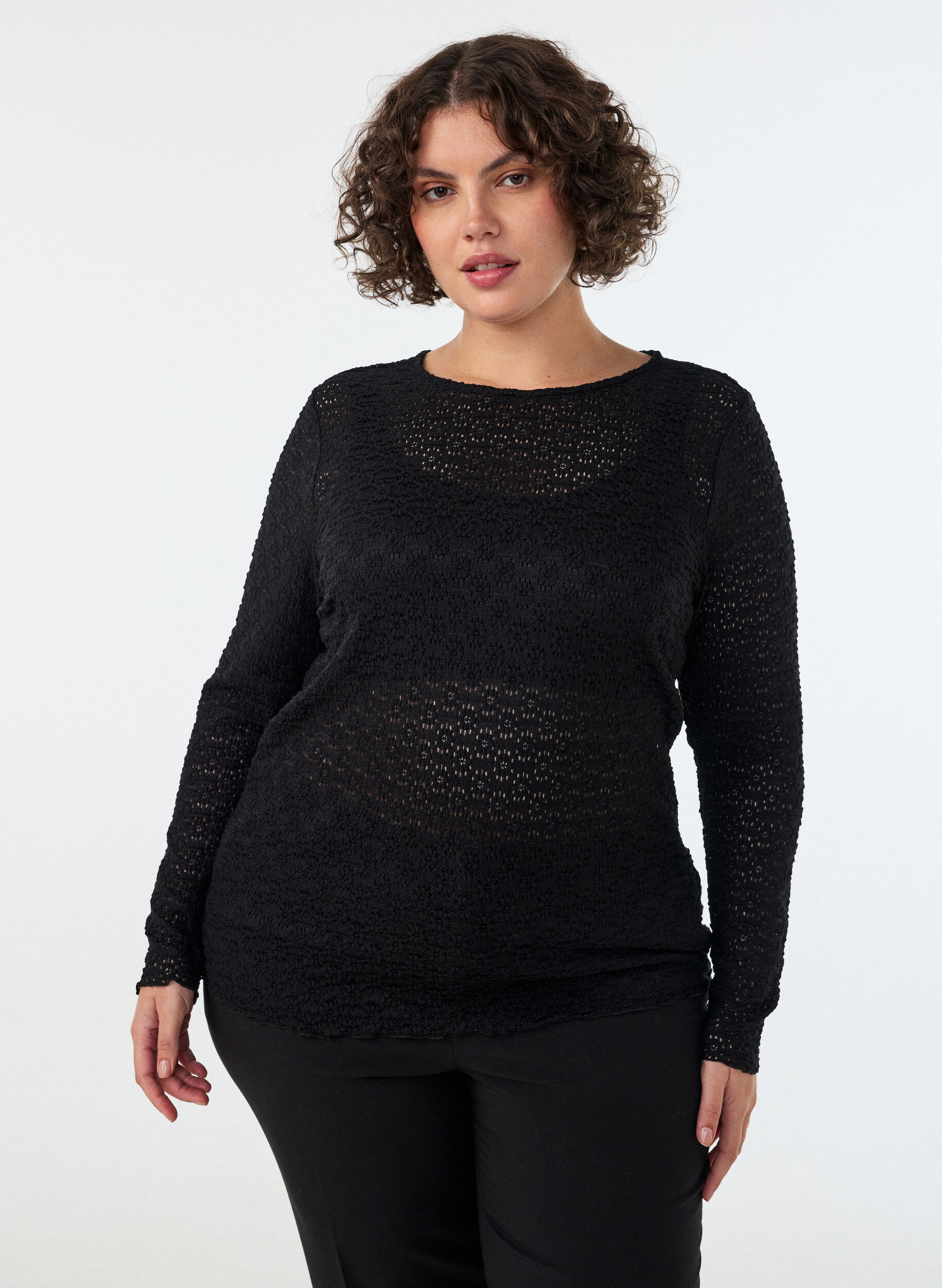Blouse met ajourpatroon en lange mouwen, Zwart, Model