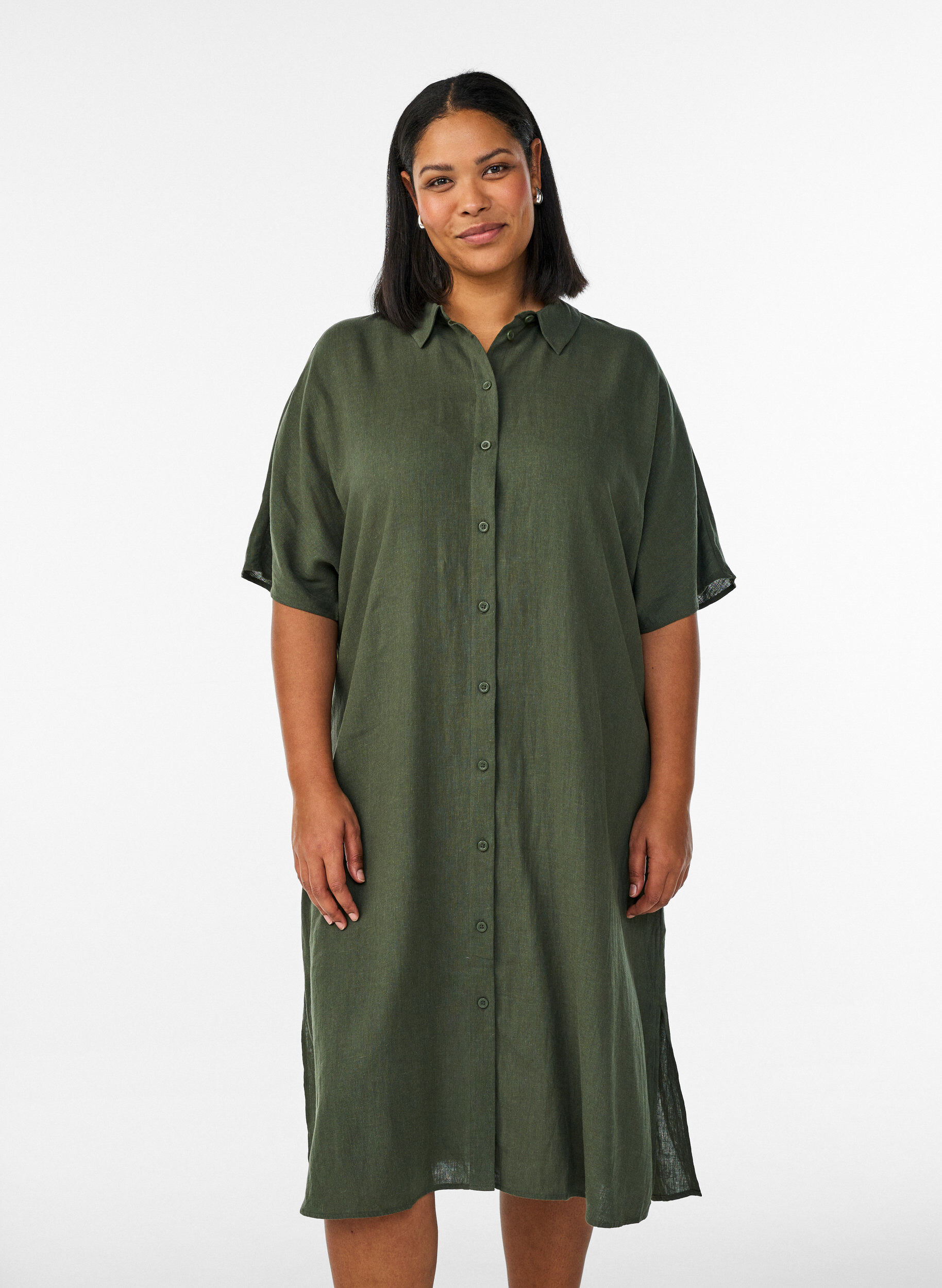 Zizzi Shirtjurk in linnen en viscose met korte mouwen, Groen, Model image number 0