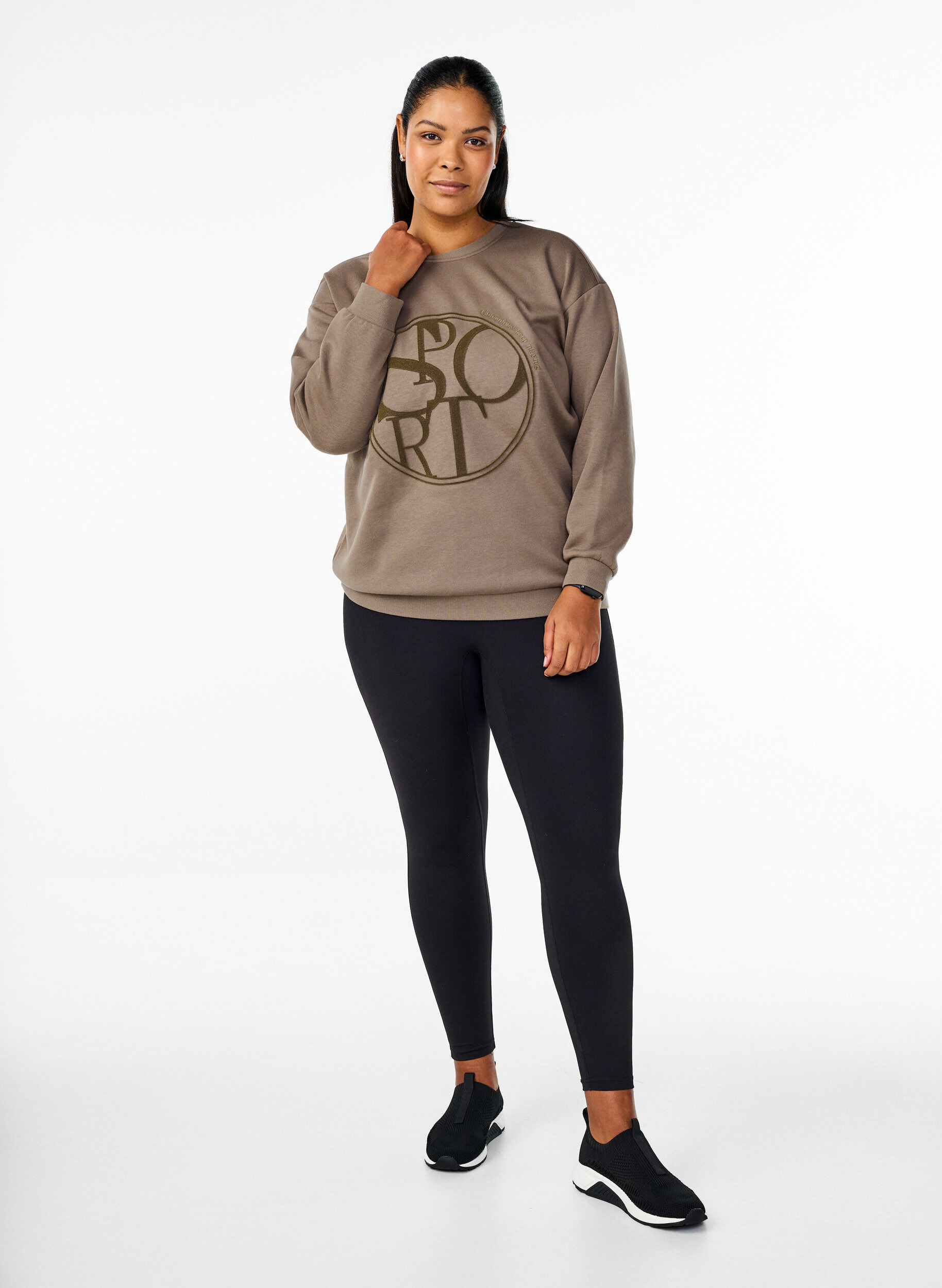 Zizzi Sweatshirt met een motief, Walnut, Model image number 2