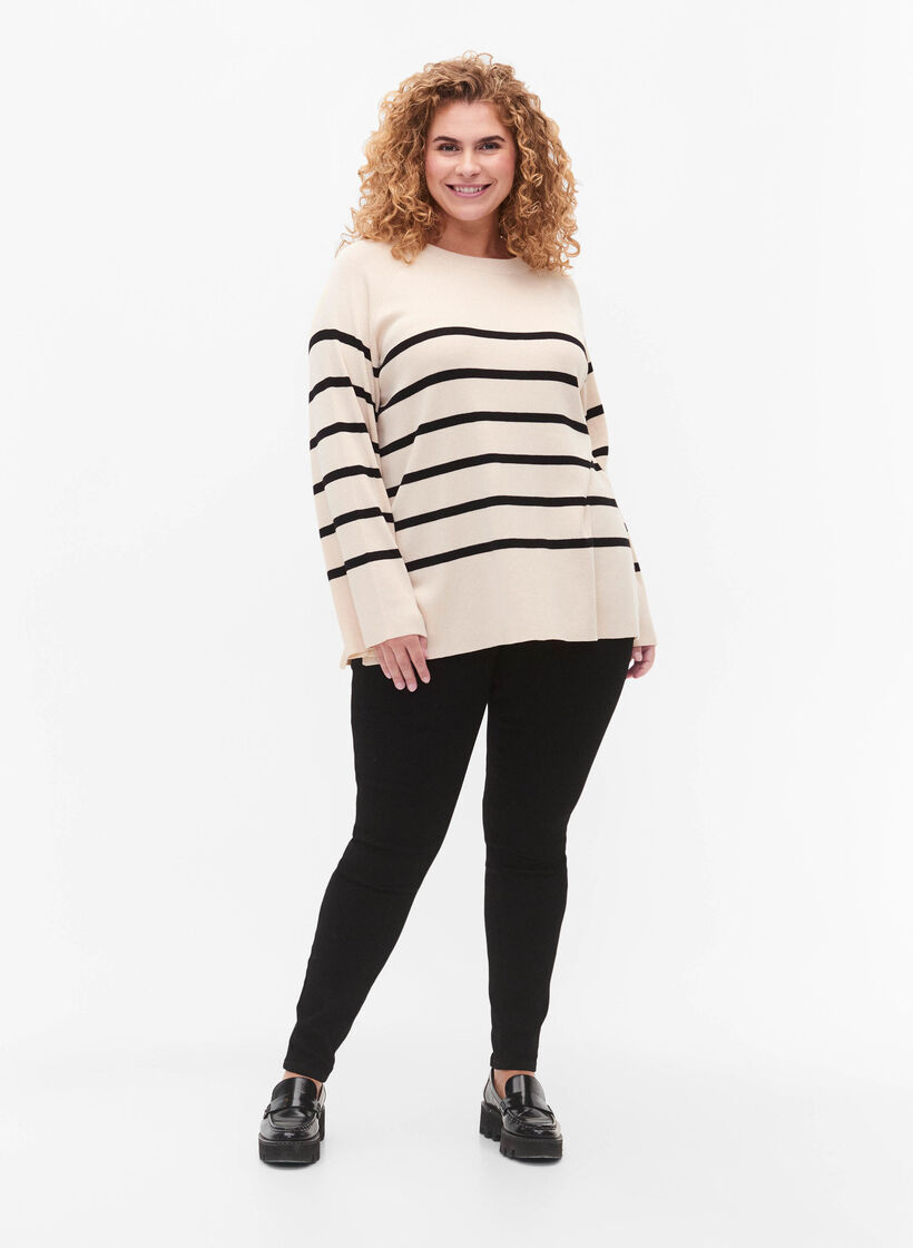 Gestreepte Viscose Sweater, Sandshell/Black S., Model image number 2