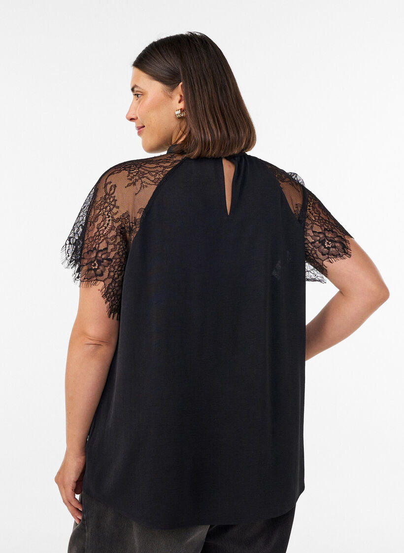 Blouse met korte kanten mouwen en hoge hals, Zwart, Model image number 2
