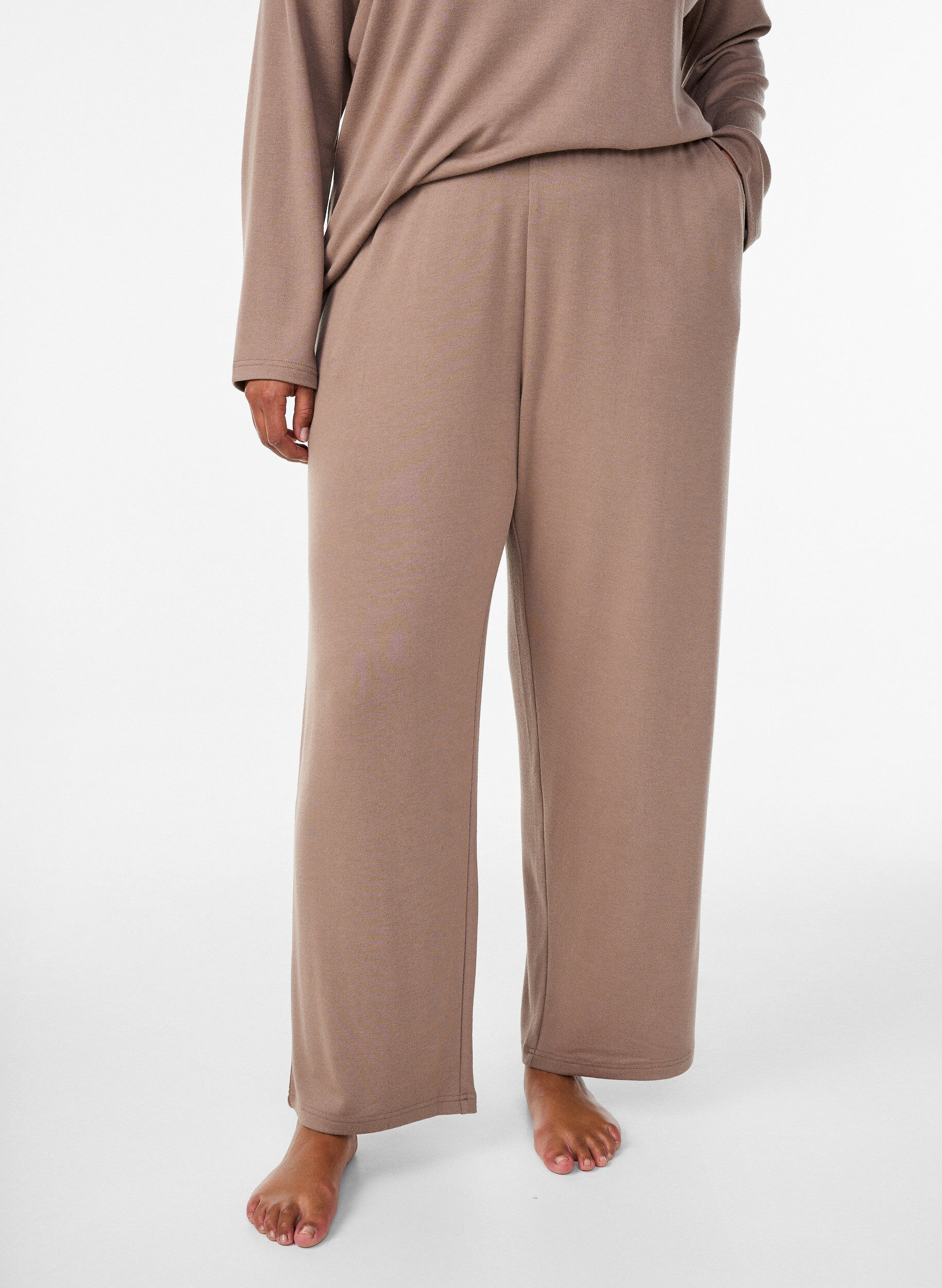 Zizzi High-waist straight-fit jerseybroek, Bruin, Model image number 2
